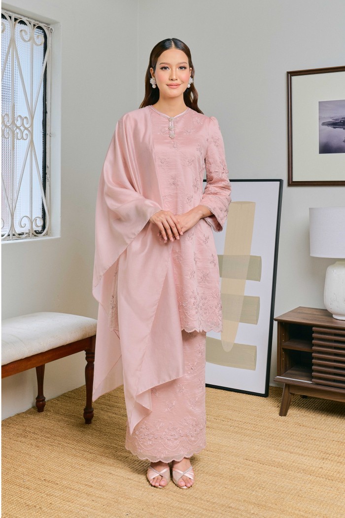 Indah In Sakura (Soft Pink)