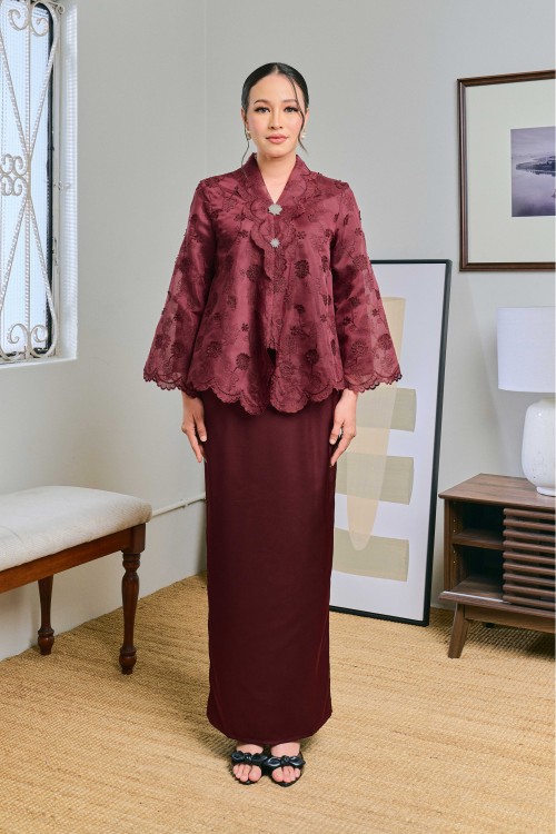 Jelita In Dewangga (Dark Maroon)